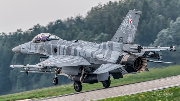Lockheed Martin F-16C Jastrząb - Tiger Demo Team Poland (4056)