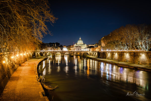 Night colors of Rome